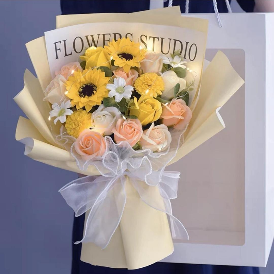 国内即日出荷大人気ソープフラワー 花束 母の日 花 敬老の日フラワーギフト バラ 人気造花ブーケ 誕生日プレゼント 枯れない花 結婚祝い記念日 卒業式